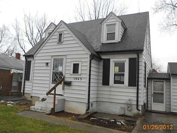 2nd image of 1943 N Alton Ave