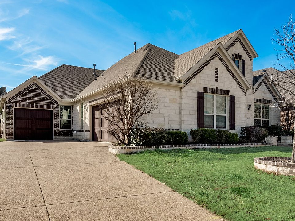 1st image of 2818 Balmoral Dr