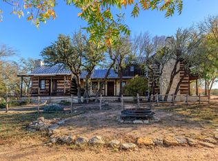 401 Clear Creek Ln, Fredericksburg, TX 78624