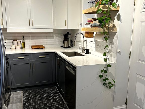3rd image of 1201 W Lill Ave APT 1
