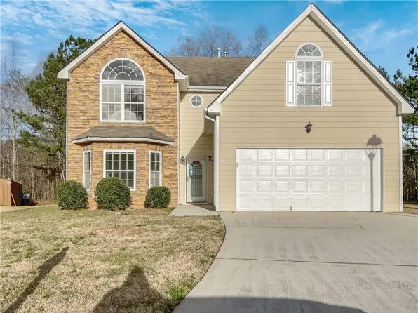 7437 Appaloosa Cv, Fairburn, GA 30213