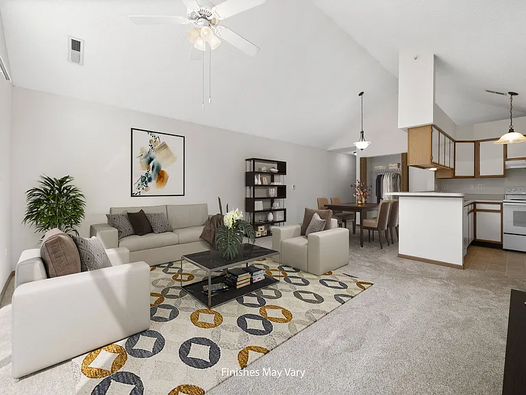 2900 W War Memorial Dr — Photo 59
