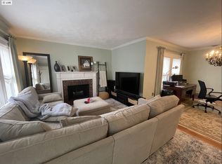 27 Harvard Rd #2B, Belmont, MA 02478