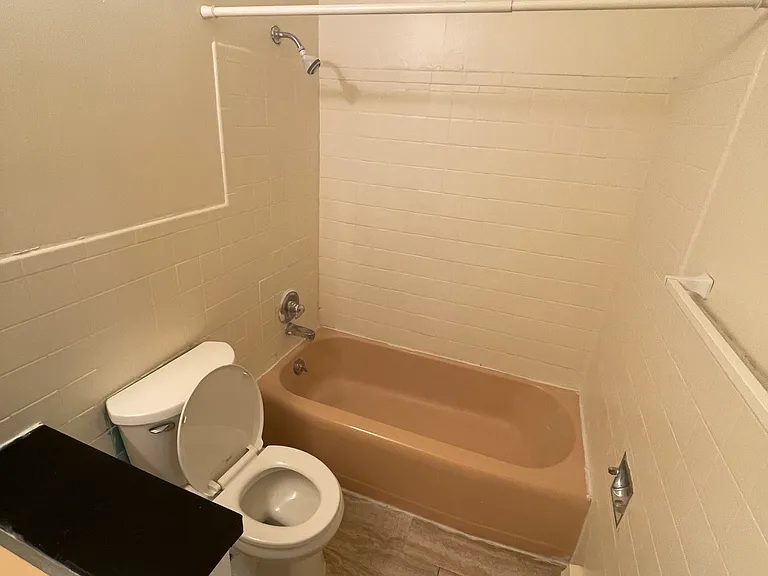 103 W Powers Cir #104 — Photo 22