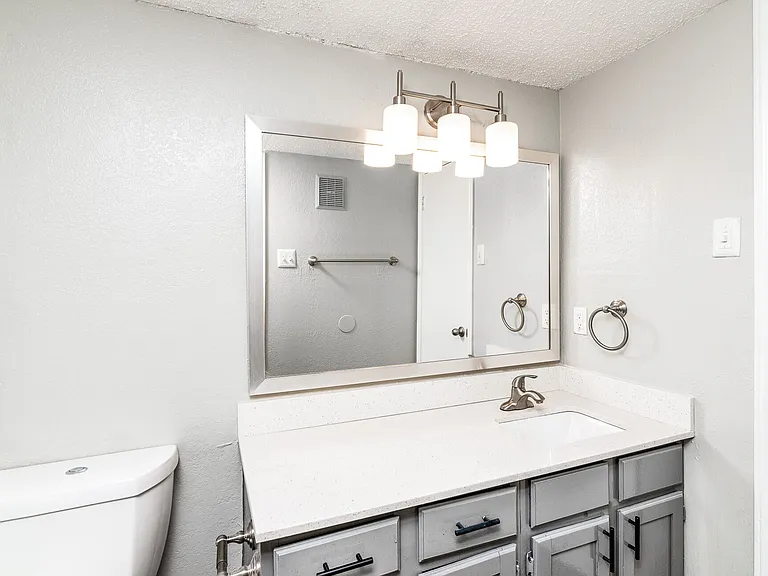 Wythe Apartment Homes — Photo 5