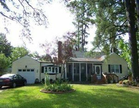 4th image of 828 Jasmine Ave