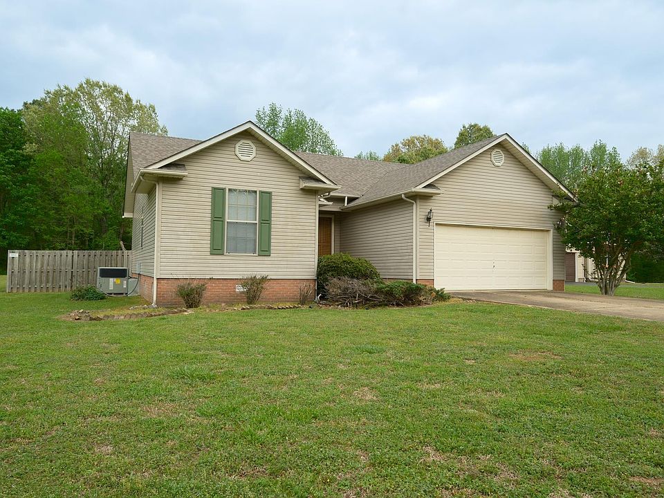 1st image of 123 Dogwood Trl
