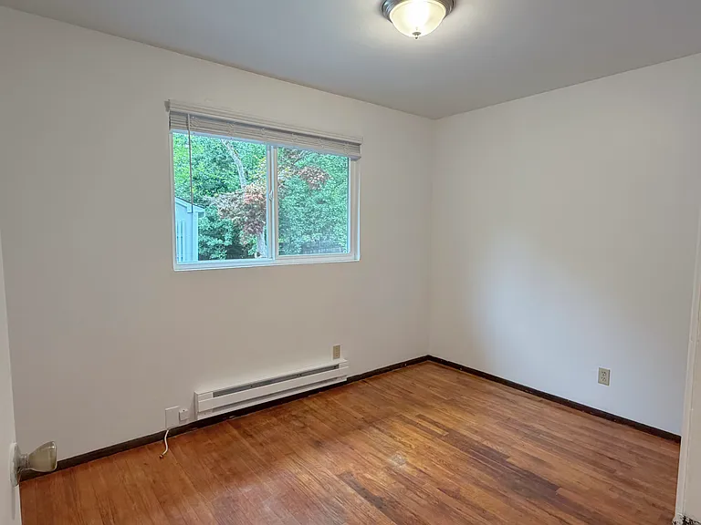8708 124th Ave NE — Photo 5
