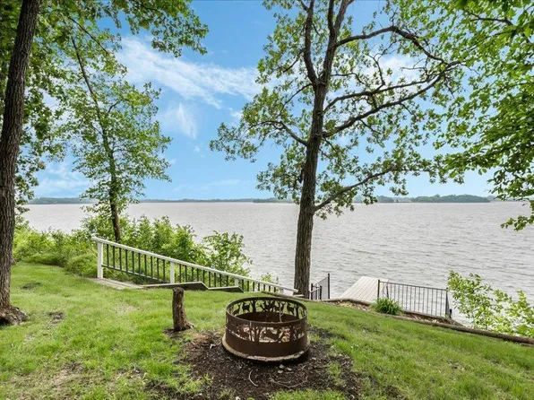 7420 Long Lake Rd, Willmar, MN 56201