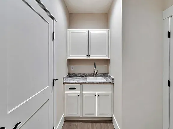 1024 Snowdrop Ct — Photo 18