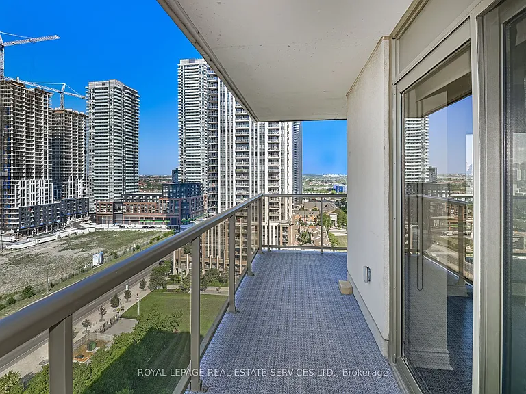 350 Princess Royal Dr #1705 — Photo 22