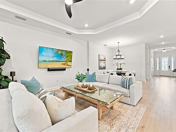 2nd image of 15633 Triesta LN