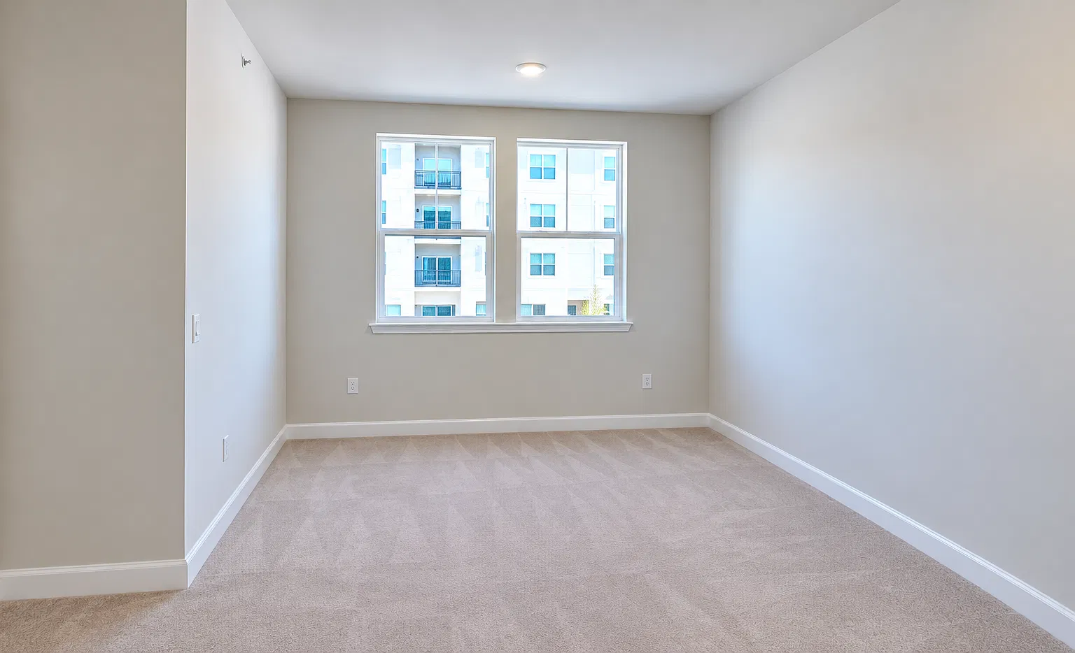 2 bed, 1622 sqft, $2,995 — Photo 4