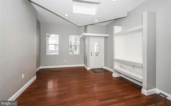 1336 W Toronto St — Photo 1