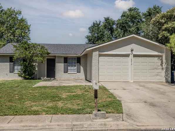 5915 Cliff Rdg, San Antonio, TX 78250