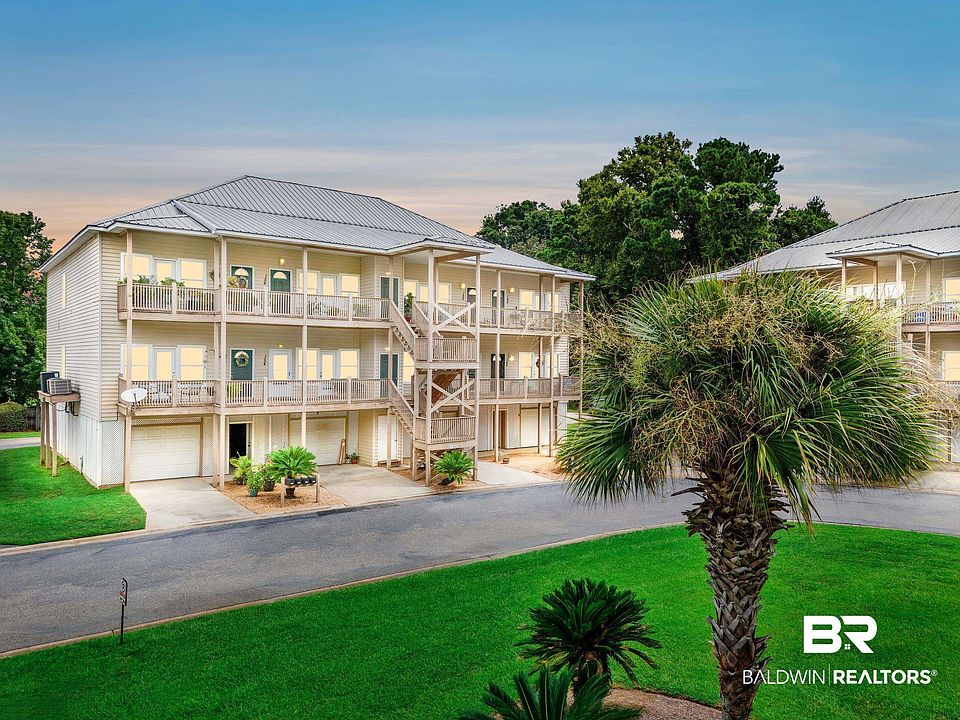 1st image of 4 Yacht Club Dr APT 154