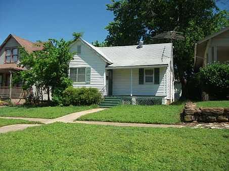 1st image of 708 Steele Ave