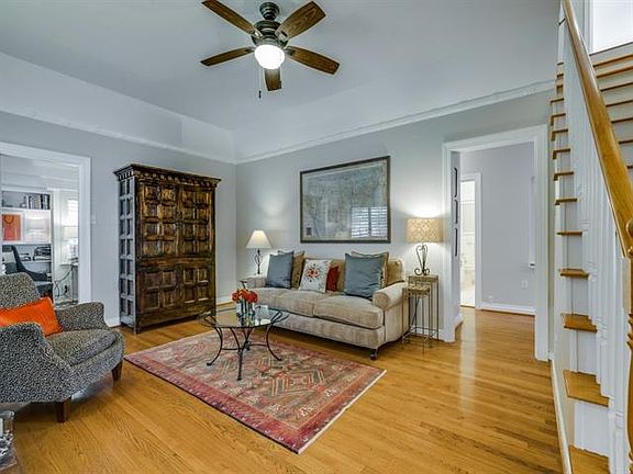 5th image of 6124 Kenwood Ave