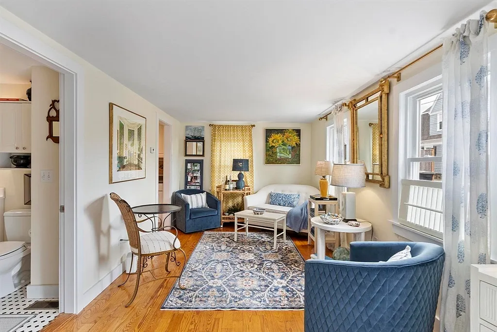 1 bed, 1.0 bath, 546 sqft, $2,300 — Photo 1