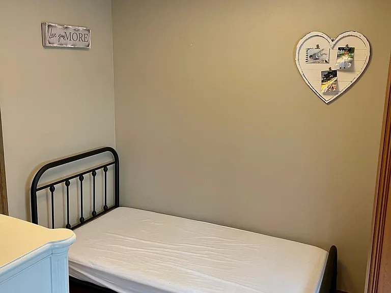 17 Rena St #1 — Photo 12