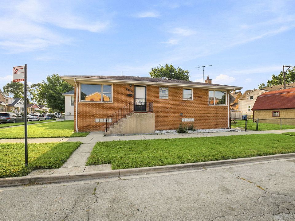 1st image of 5401 S Millard Ave