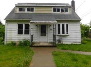 321 Airport Rd, Endicott, NY 13760