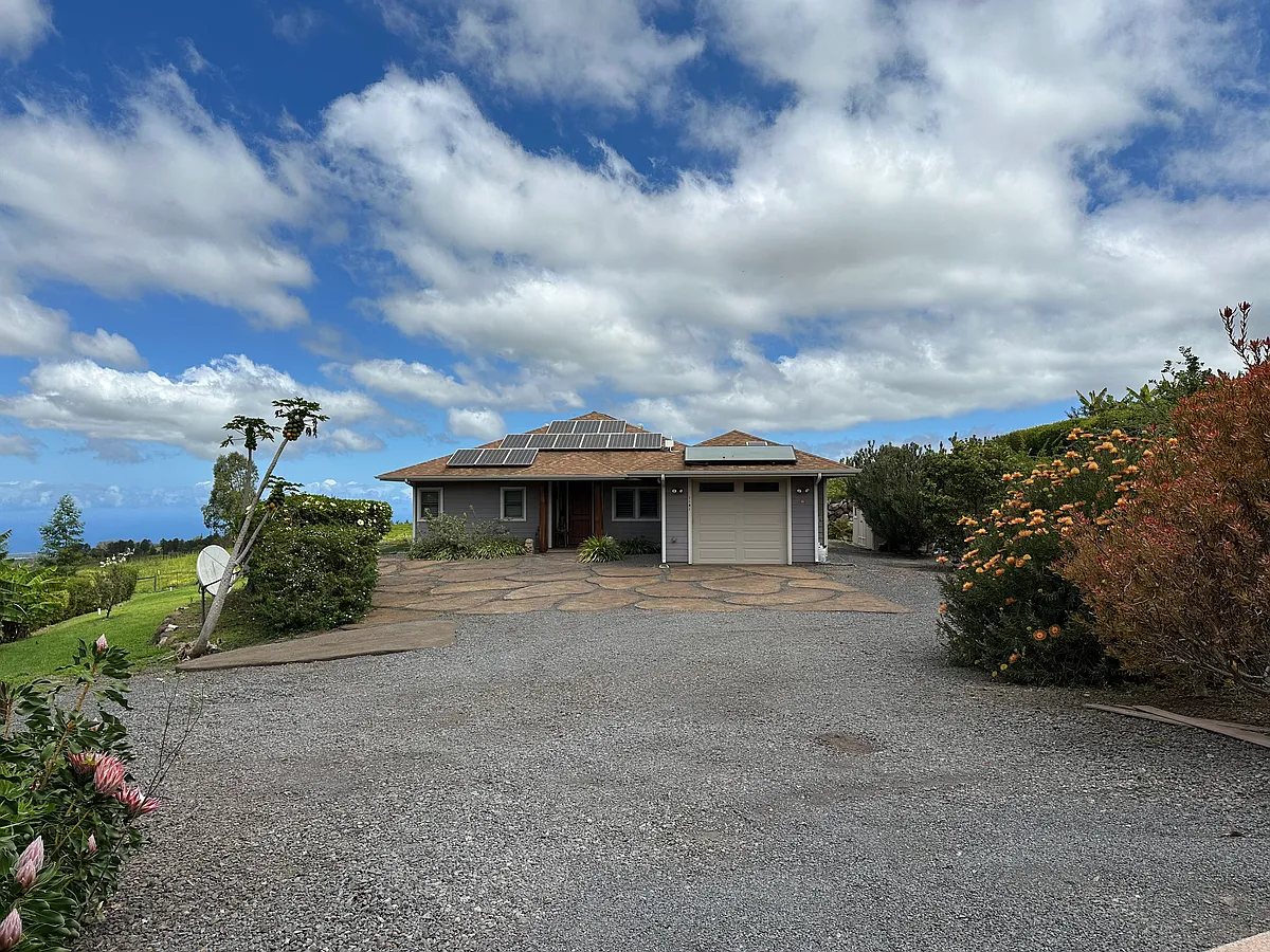 Building Photo - 1141 Lower Kimo Dr