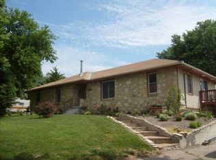 6713 Old Milford Rd, Milford, KS 66514
