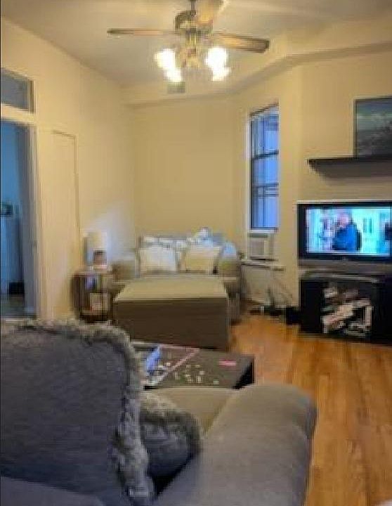 1st image of 1210 W Wrightwood Ave #1208-3