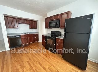 62 Sterling St #2, Worcester, MA 01610