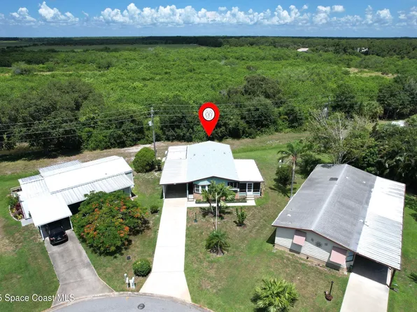 1213 Apache Dr, Barefoot Bay, FL 32976