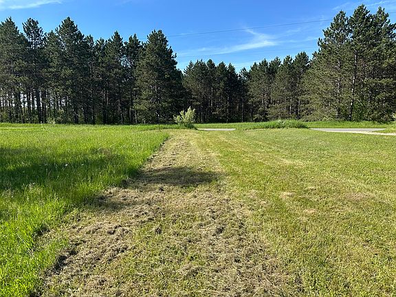 5th image of 5057 E 3 1/2 Mile Rd