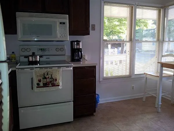 2142 Whisperwood Glen Lane — Photo 2