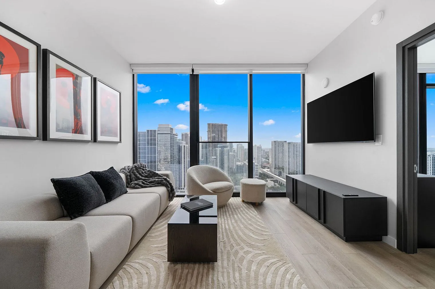 1 bed, 1.0 bath, 7997 sqft, $7,128 — Photo 1