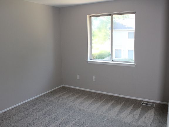 5th image of 36842 Park Place Dr