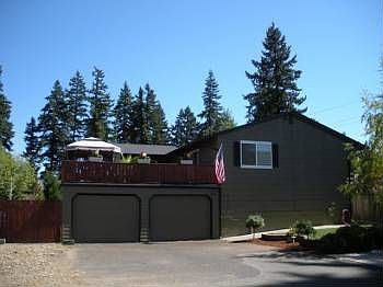 3rd image of 3915 NE 155th Ave