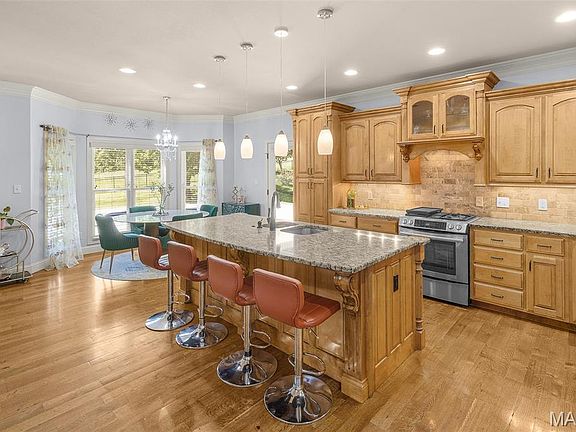 5th image of 1255 Timber Creek Dr