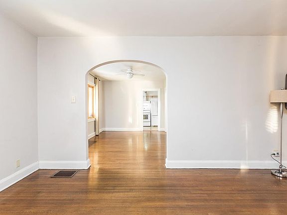 5th image of 6242 N Park Ave