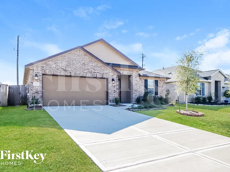 4606 Wildflower Way — Photo 2
