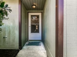 8346 Three Creeks Blvd, Jacksonville, FL 32220