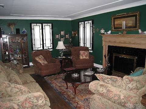 2nd image of 85 Maryland Ave