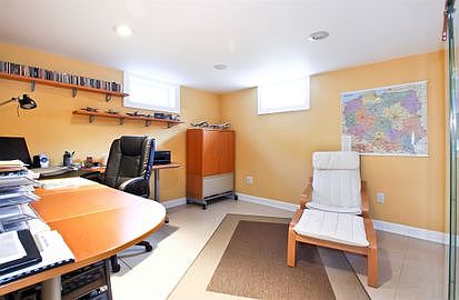 5th image of 8503 N Oleander Ave