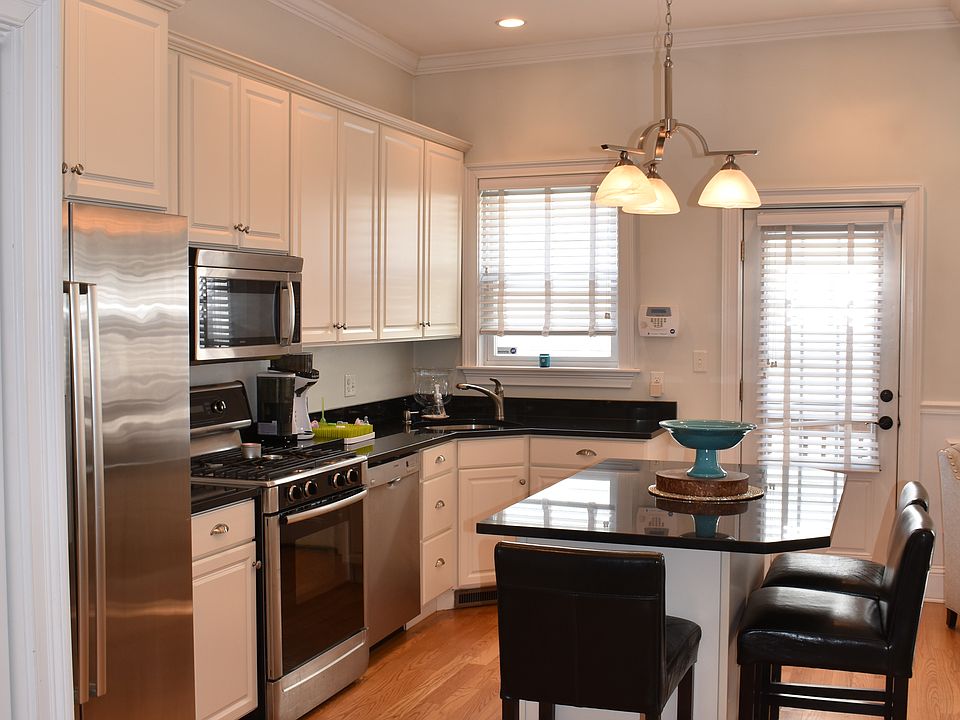 1st image of 62 H St #1