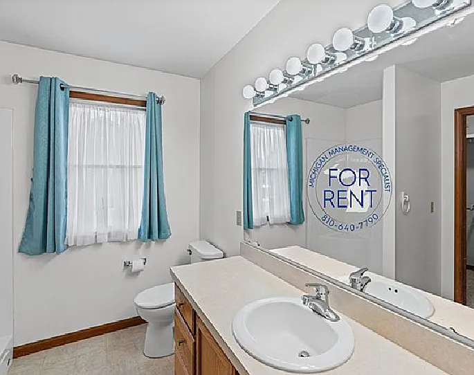 3263 Silverwood Dr — Photo 39