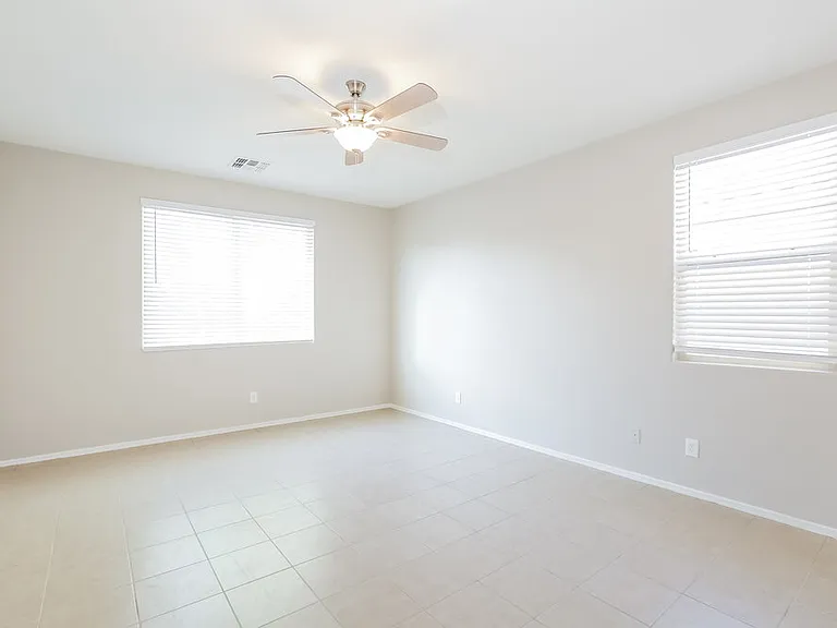 7333 W Saint Catherine Ave — Photo 9