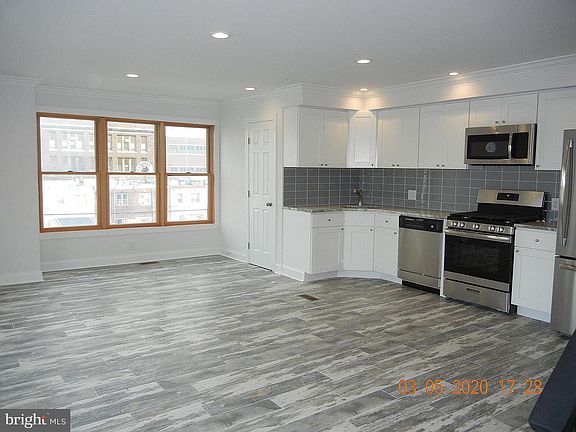 5th image of 2700 S 10th St #1