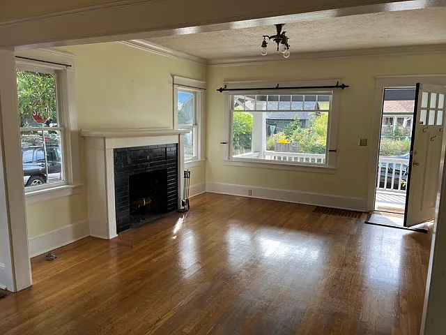 2536 SE 38th Avenue — Photo 2