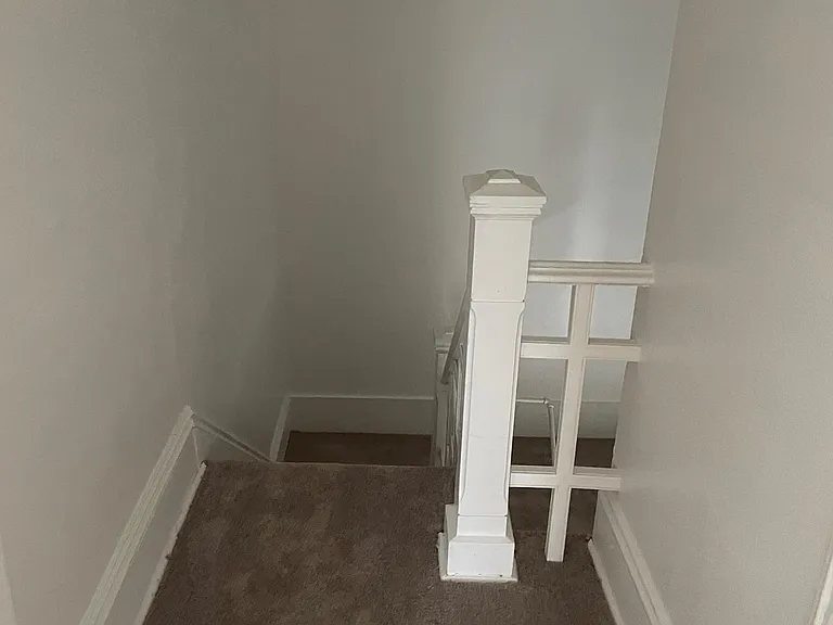 415 Cherry St #UPSTAIRS — Photo 6