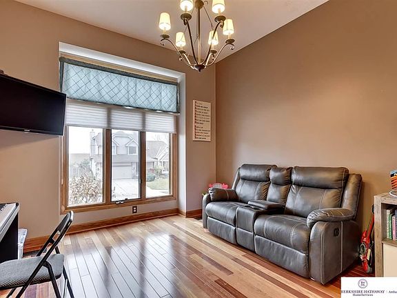 4th image of 13608 Sahler St