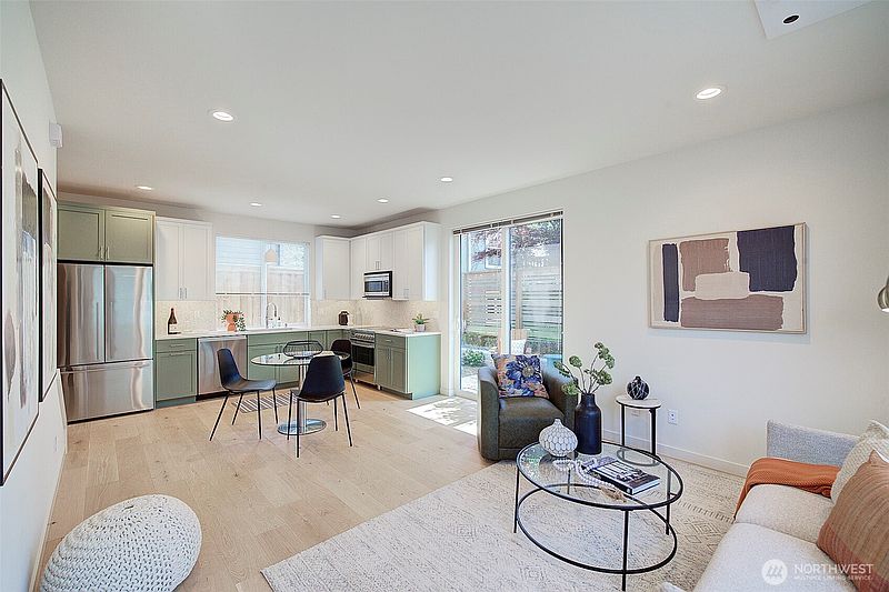 4th image of 8319 25th Avenue NW